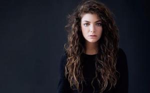 Skoro pa top lista - Lorde, Maty Noyes, Joe Goddard
