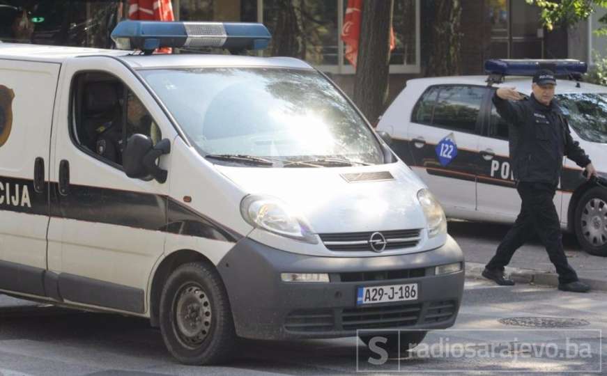 Duguju više od 8.000 KM: Sarajevska policija oduzela još tri vozila