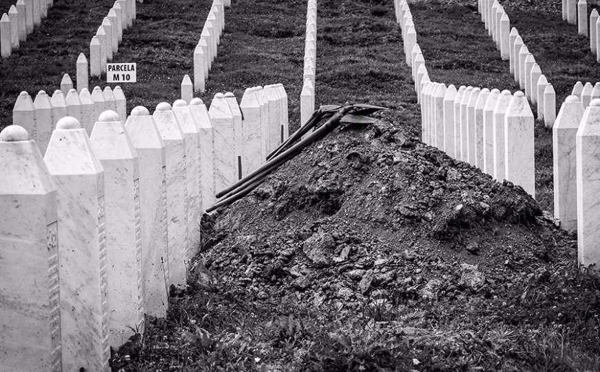 Nakon četiri godine suđenja: Presuda za genocid u Srebrenici
