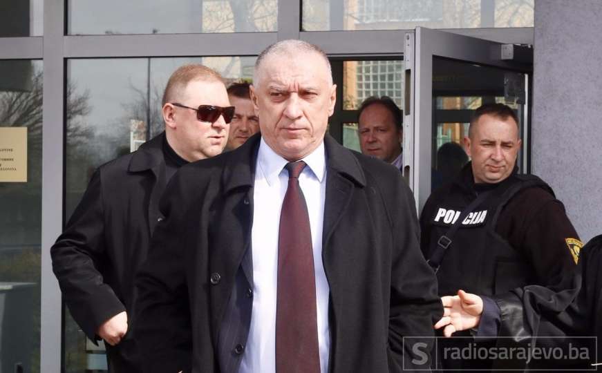 Odgođen početak suđenja Draganu Vikiću i Jusufu Pušini