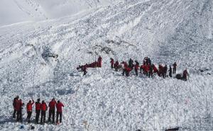 Lavina zatrpala osam ljudi: Četiri osobe poginule