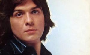 Izabrali ste Zdravka Čolića i pjesmu "Produži dalje"