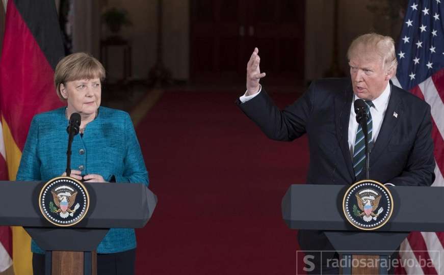 Trump Merkelovoj: Neophodno zaštiti SAD od "radikalnog islamskog terorizma"