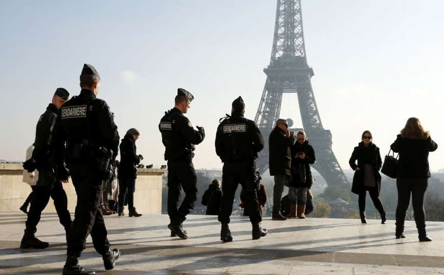 Htjela raznijeti Eiffelov toranj: Uhapšena Sara čiji se otac borio protiv Armije BiH