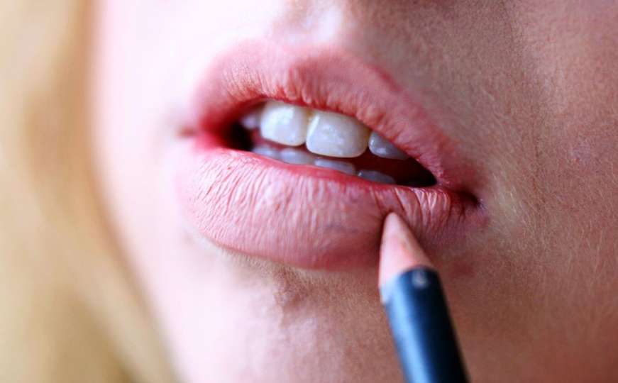 Savjeti za pravilno nanošenje olovke za usne