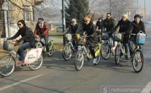 Oprezno, povećan broj motociklista i biciklista u saobraćaju