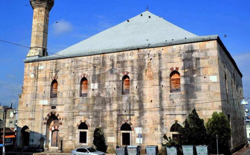 Grčka: Izgorjela džamija iz 1420. godine, Turska traži istragu