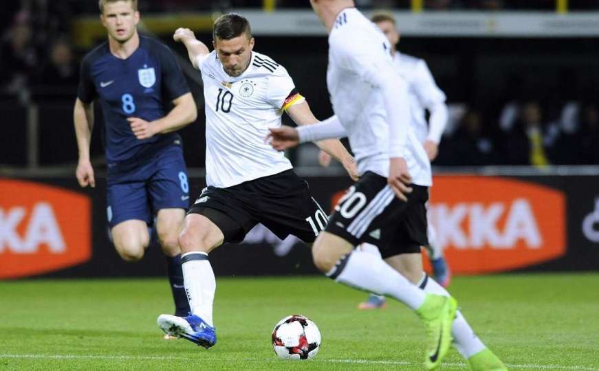 Njemačka bolja od Engleske: "Poldi" se golom oprostio od reprezentacije