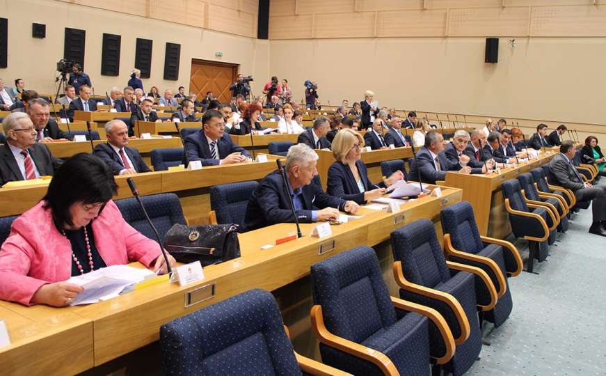 Nije postignut dogovor: Veto Bošnjaka o referendumu ide pred Ustavni sud