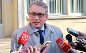 SDS:  Aranžmani sa MMF-om se prave mimo institucija, neustavno i nezakonito