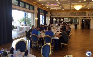 Zmajevi u dobrom raspoloženju doputovali u Albaniju