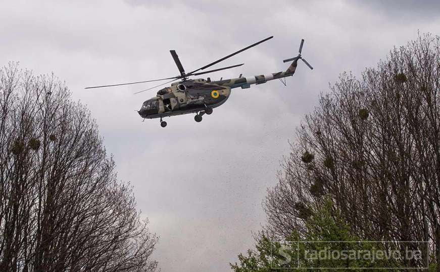 U padu helikoptera poginulo pet osoba