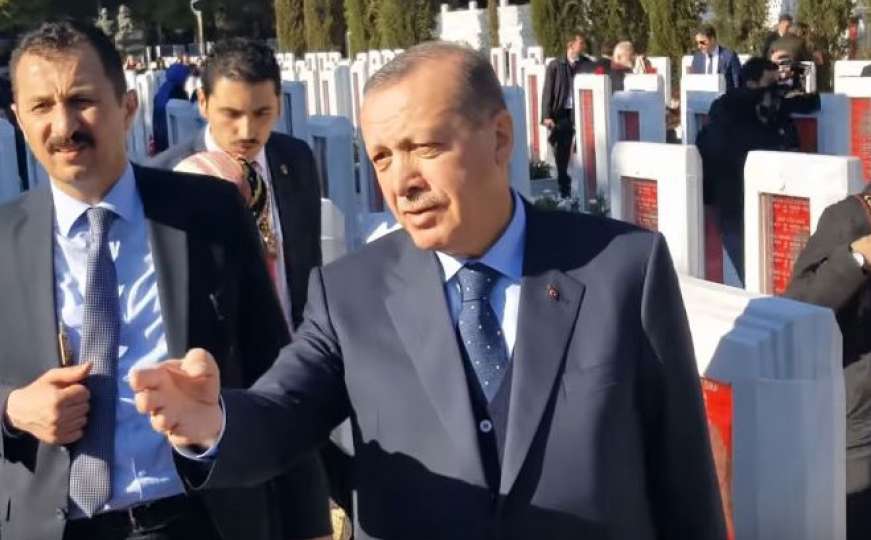 Zašto je Erdogan odbio da se fotografira s novinarima iz BiH