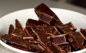 Šta nutricionisti jedu kada žude za slatkišima?