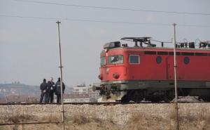Sudar lokomotive i automobila u Lukavcu: Ima i povrijeđenih