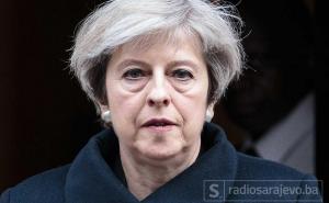 Britanija pokrenula izlazak iz EU: May potpisala pismo o Brexitu