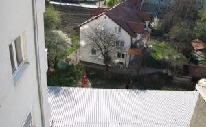 Dječak pao s četvrtog sprata, prvi mu pomogao vojnik Oružanih snaga BiH 