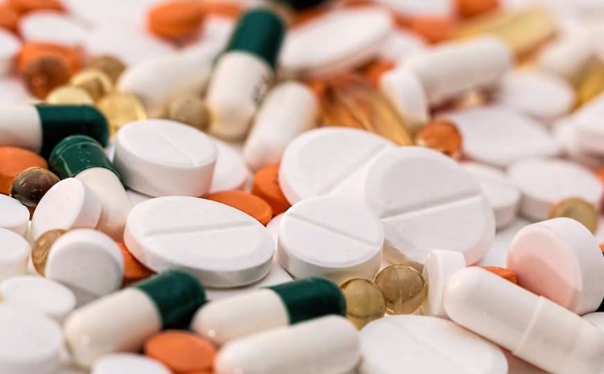 Vlada odlučivala o Listi lijekova: Izmijenjene cijene, kantoni dobili naredbe