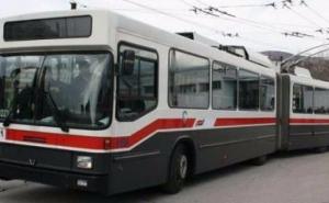 Grbavica: Sudar trolejbusa i radne mašine