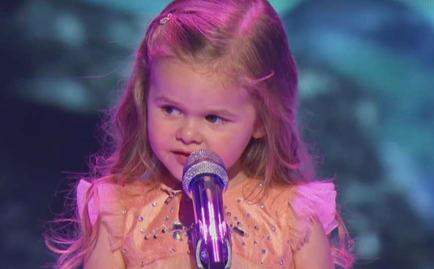 Preslatka je: Ima tri godine, a pjeva kao prava zvijezda
