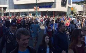 Snima se, akcija: Sarajlije i Dubioza kolektiv "blokirali" Marijin-Dvor!