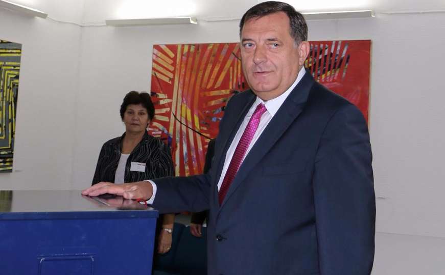 Milorad Dodik prvi put glasao za predsjednika Srbije