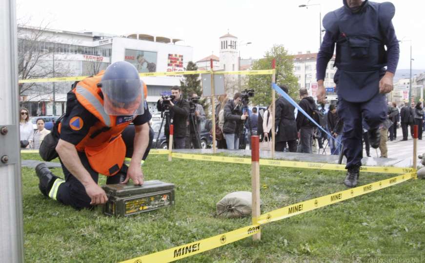 Demineri "intervenirali" u centru Sarajeva: Moramo biti svjesni opasnosti od mina