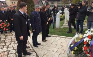 Polaganje cvijeća na Kovačima: Heroji koji su voljeli BiH više nego sebe 