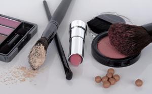Make-up greške zbog kojih izgledate starije