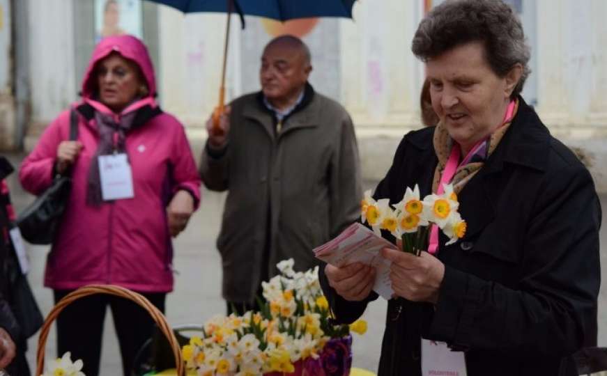Udruženje Renesansa organiziralo akciju 'Narcisom protiv raka dojke'