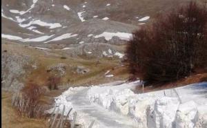 Povratak nakon zime: Za prvim stanovnicima u Lukomir stigli i turisti 