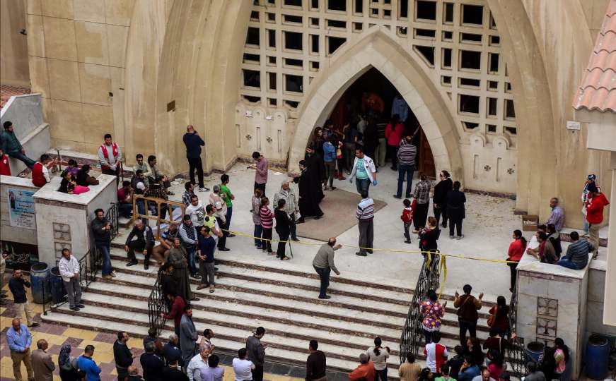 U bombaškom napadu u crkvi ubijena 21 osoba