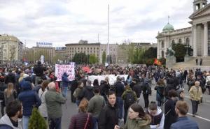 Sedmi dan protesta: Nezadovoljni studenti i danas ispred Skupštine Srbije