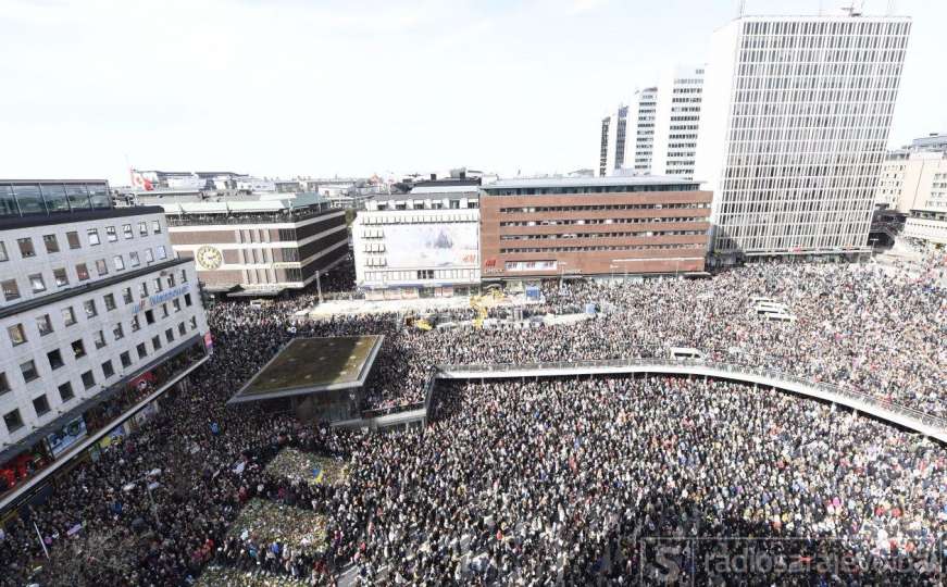 Stockholm: Više od 20.000 ljudi na protestu protiv terorizma