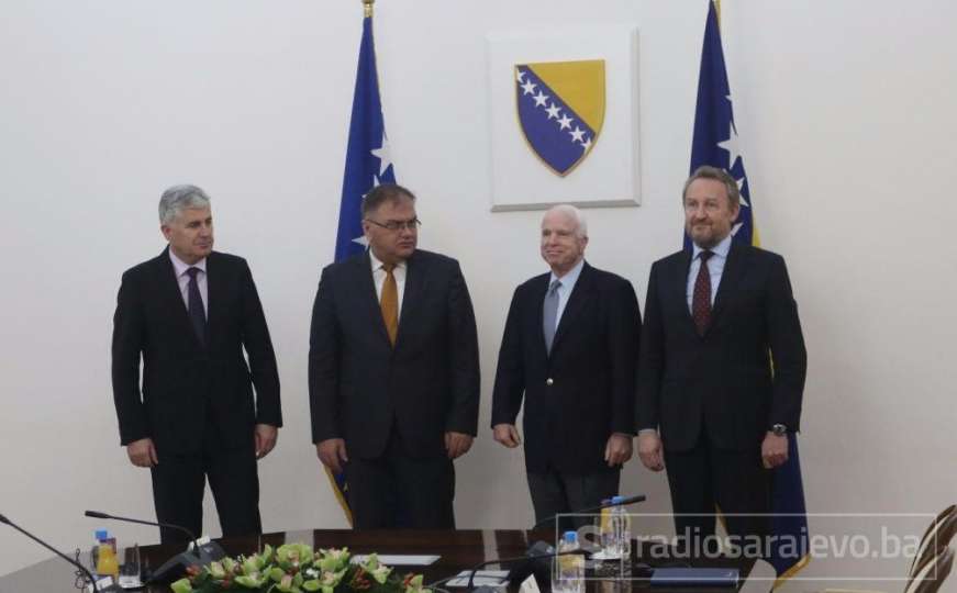 Američki senator John McCain se sastao sa članovima Predsjedništva BiH