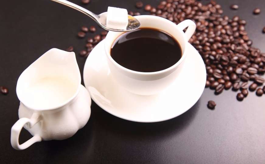 Ispijanje kafe može imati brojne zdravstvene prednosti 