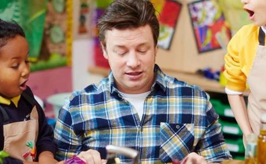 Jamie Oliver objavio fotografiju sina, a onda je uslijedio ukor njegove majke
