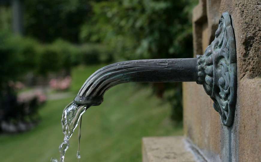 Građanima redukcija, a 19 firmi ima dozvole za eksploataciju vode u Sarajevu