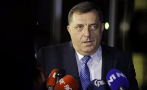Dodik: Više nema razgovora o bilo čemu s biskupom Komaricom