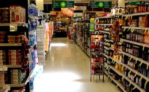 Anketa: Bh. građani najviše troše na hranu i bezalkoholna pića