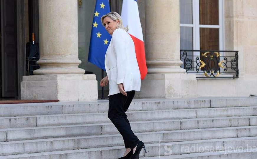 Le Pen napustila funkciju predsjednice Nacionalne fronte