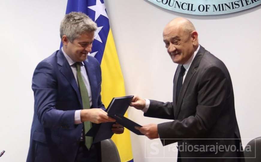 BiH potpisala ugovor sa EIB-om: Stvoreni uvjeti za izgradnju nove dionice autoputa
