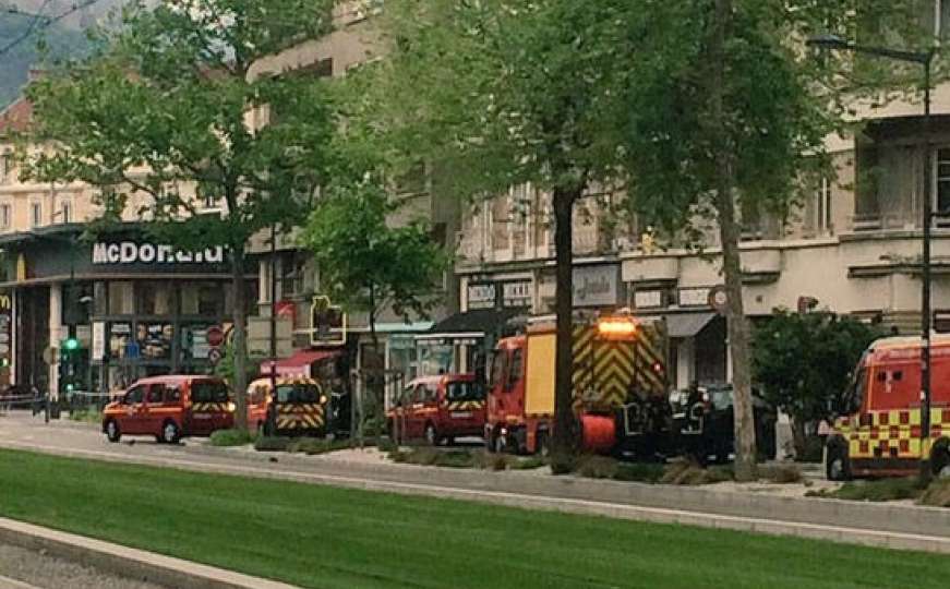 Francuska: Snažna eksplozija u restoranu McDonalds