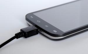 Apple razvija punjenje preko WiFi-a 