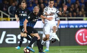 Uz sjajnu Pjanićevu asistenciju Stara dama remizirala sa Atalantom