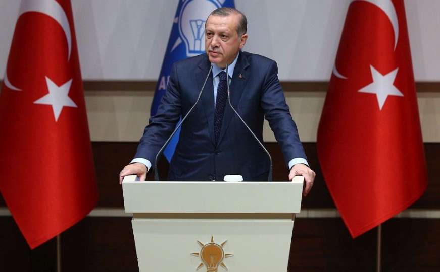 Potpisao pristupnicu: Erdogan postao član partije koju je osnovao