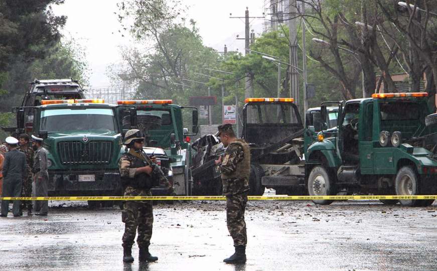 Bombaški napad na konvoj NATO-a u centru Kabula