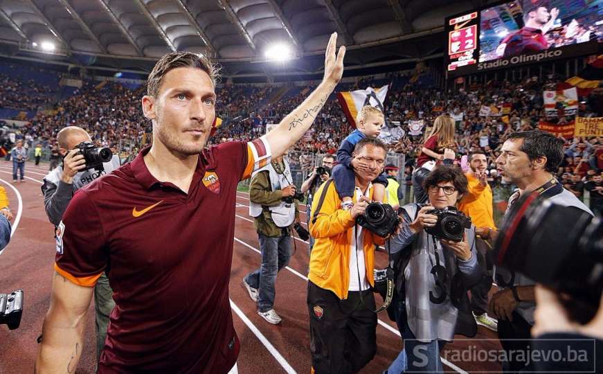 Odlazi simbol 'Vučice': Totti završava karijeru i postaje direktor Rome