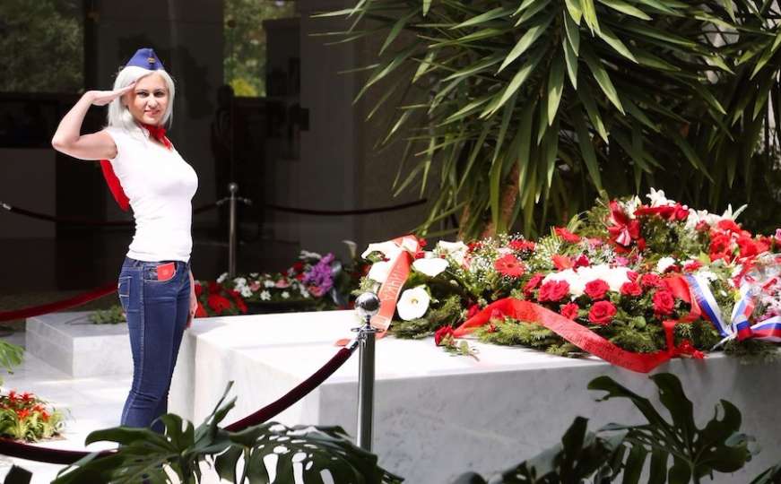 Brojni građani iz zemalja bivše SFRJ posjetili Kuću cvijeća