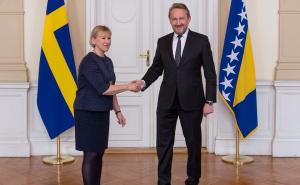 Izetbegović: BiH napreduje, pokazuje to broj novozaposlenih